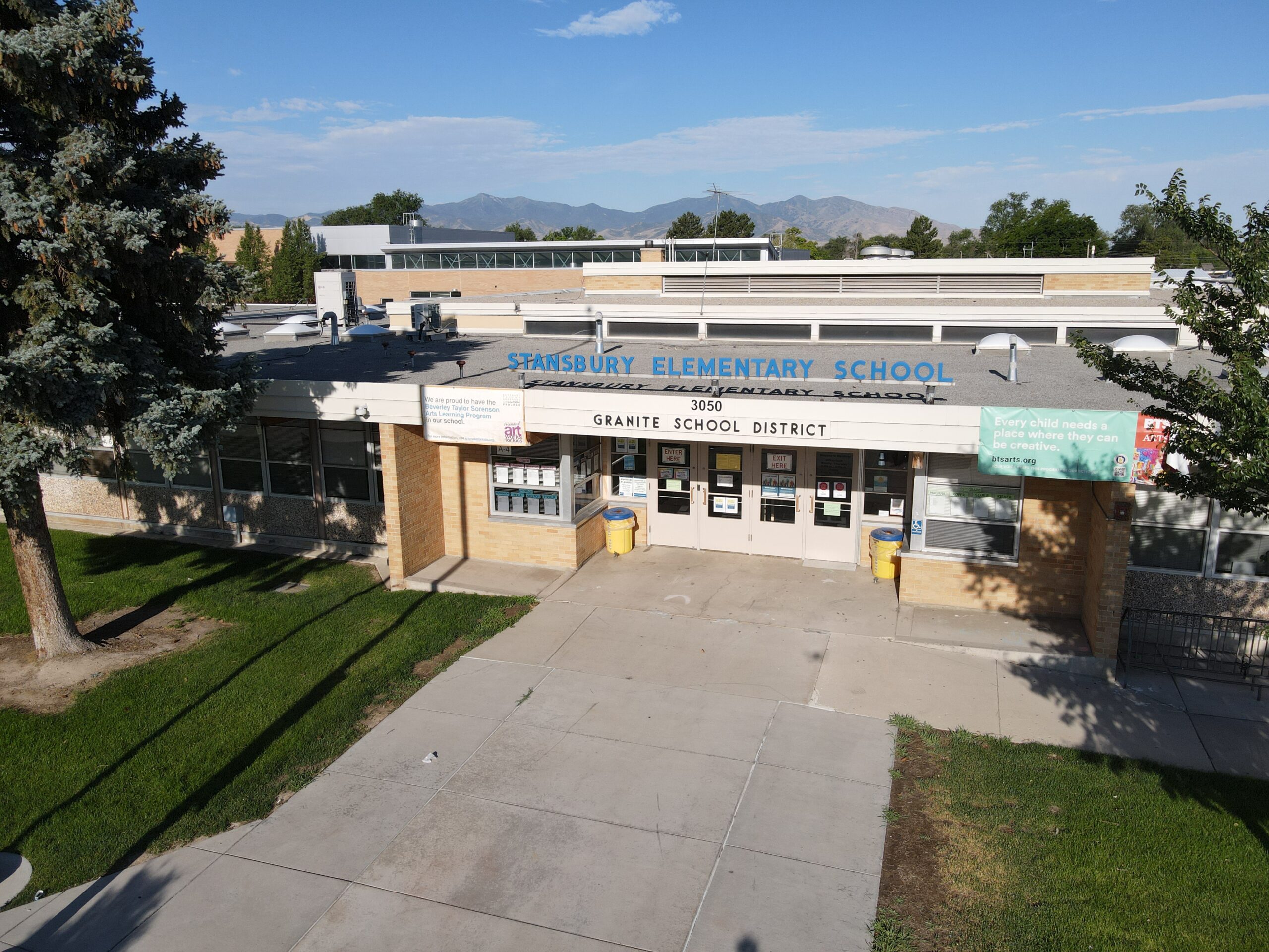 Our school fundraiser has begun!! Please help support our Stansbury Elementary School. We will be purchasing playground equipment, another set of soccer goals, field trips, science and math supplies, and more. Please help us reach our goals!